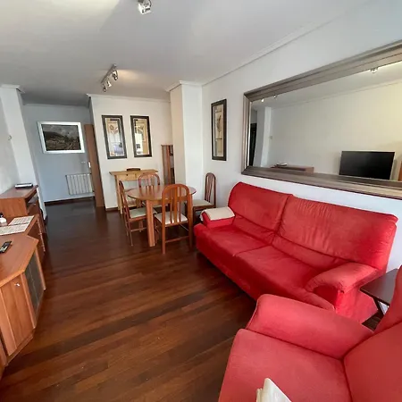 Mirador De La Pereda 公寓